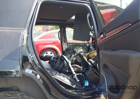 2021 Jeep Grand Cherokee High Altitude 4X4 from USA, damaged, VIN 1C4RJFCG9MC509993